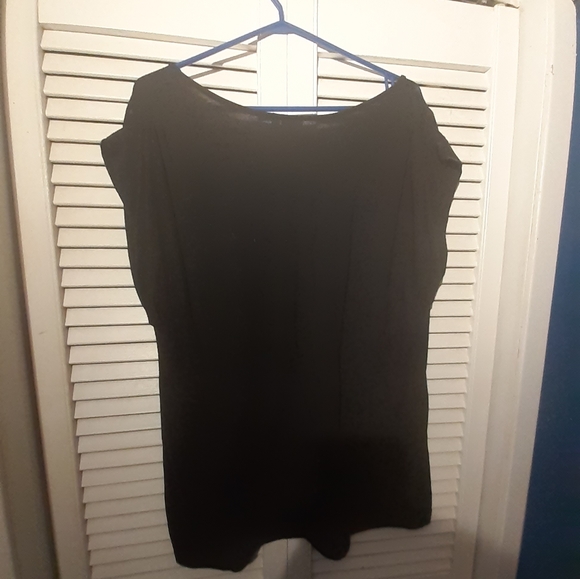 Black Tee With Sequin Shoulder Detail - Picture 2 of 6